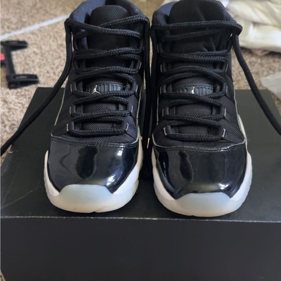 COPY - Air Jordan 11 Retro (GS) Jubilee - Picture 3 of 5